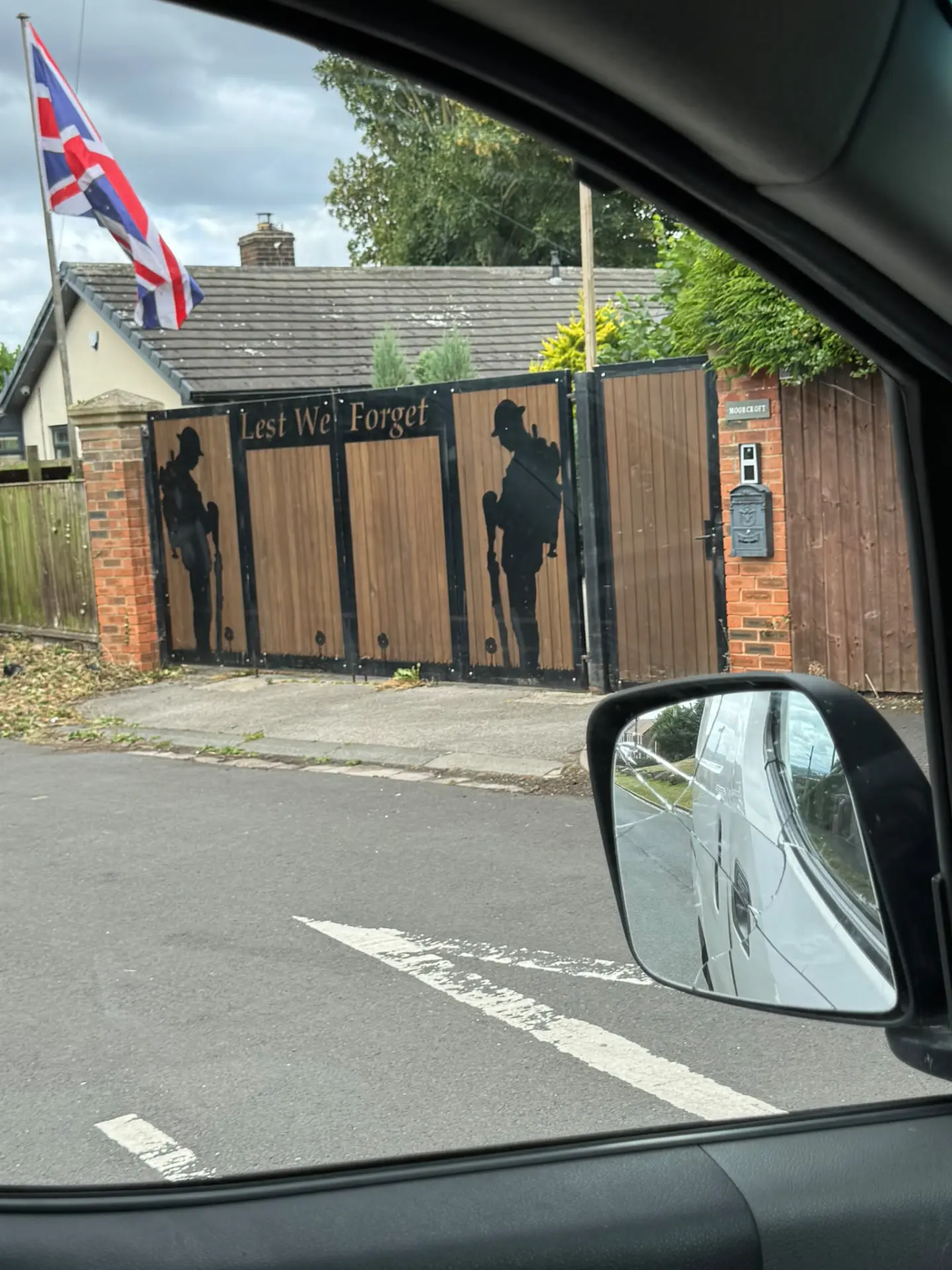 A 'Lest We Forget' remembrance tribute spotted from the van on an NEMB delivery round